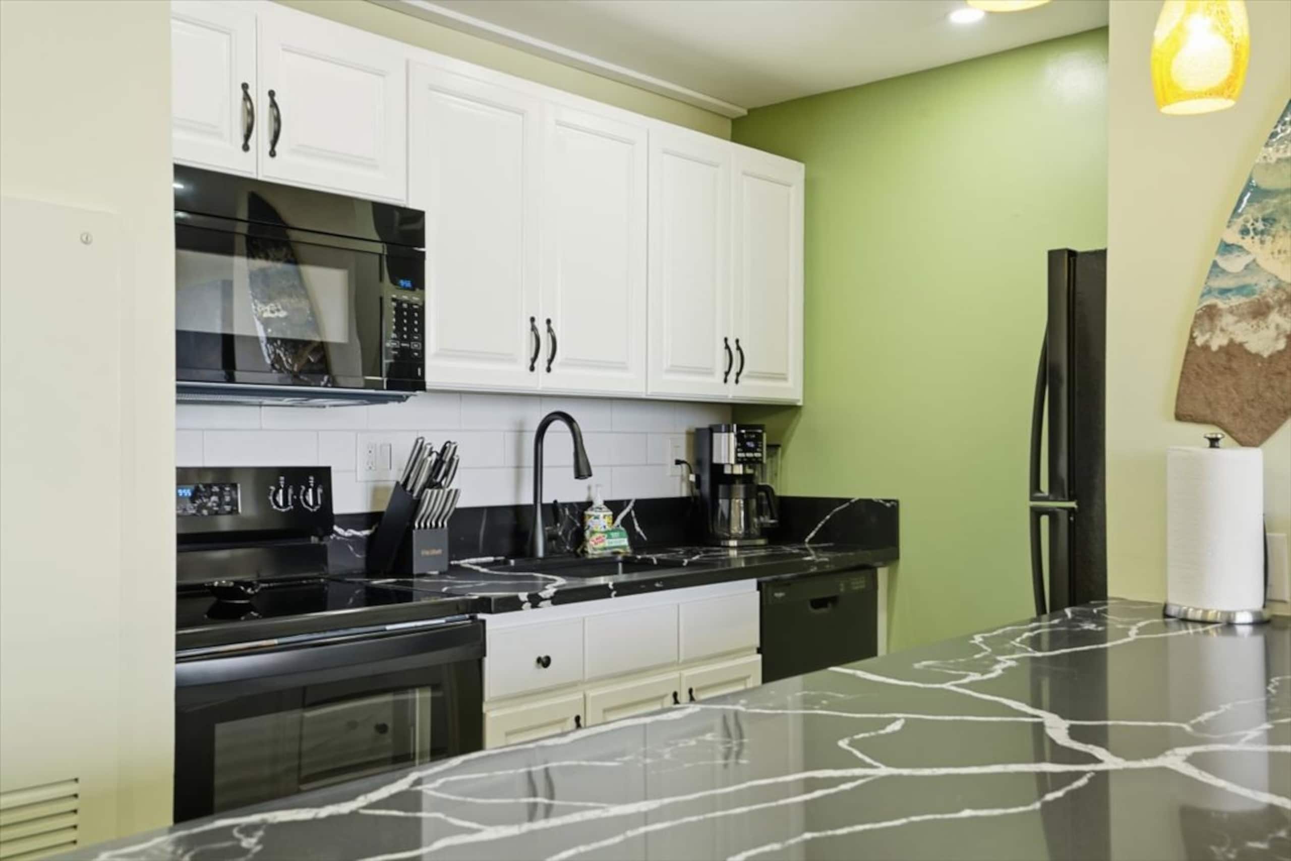 Condo in Kihei · ★5.0 · 1 bedroom · 2 beds · 1 bath - Image 7