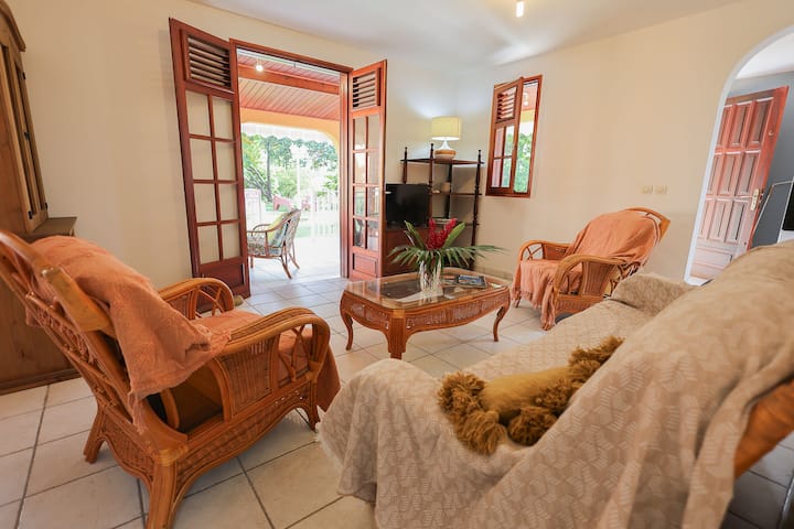 Villa Calme Proche Sainte-anne Jardin & Randonnées - Guadalupe