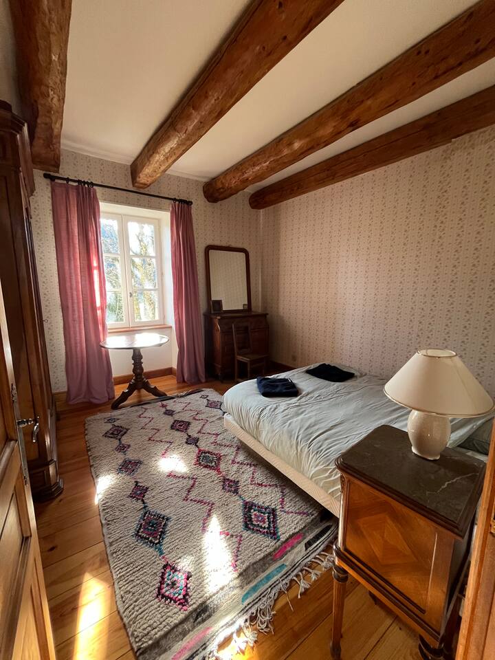 Maison De Famille Dans Le Cantal - Murat