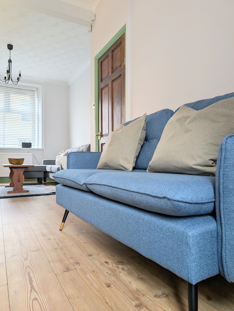 Frog Cottage, located in the heart of Penarth.