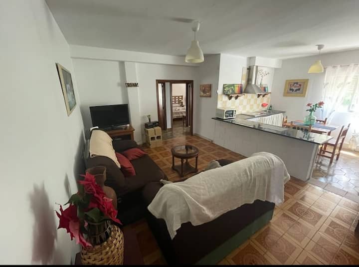La Casita De Retiendas 
Casa De Campo Grande - Campillo de Ranas