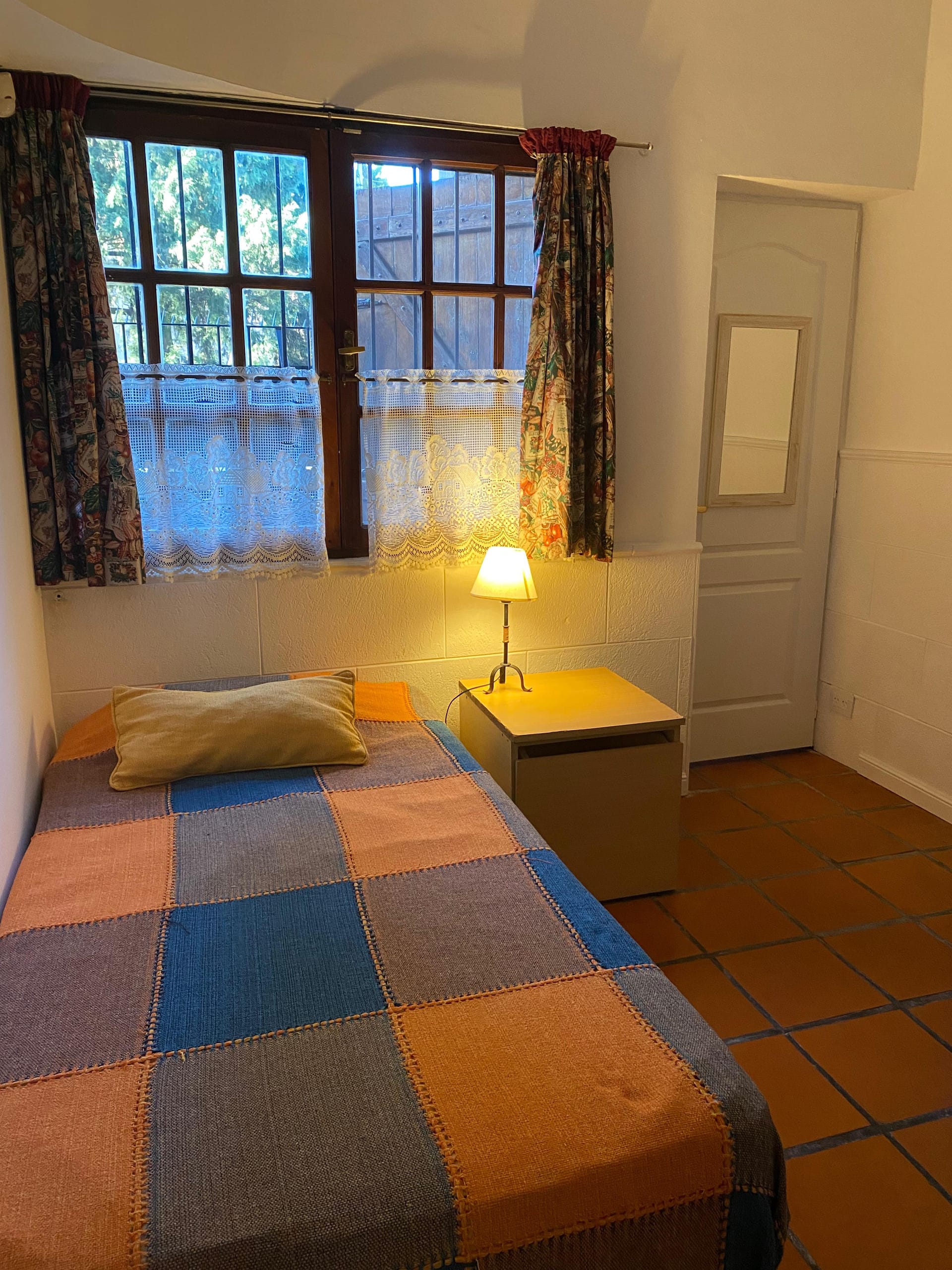 Private bathroom room (women only) Florida VL