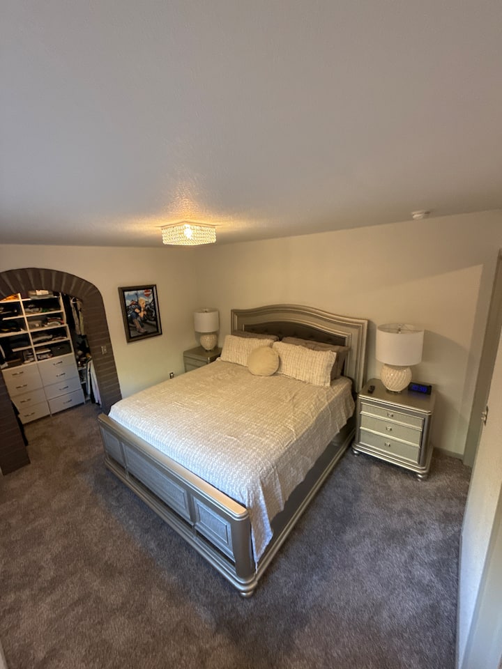 غرفة النوم 1