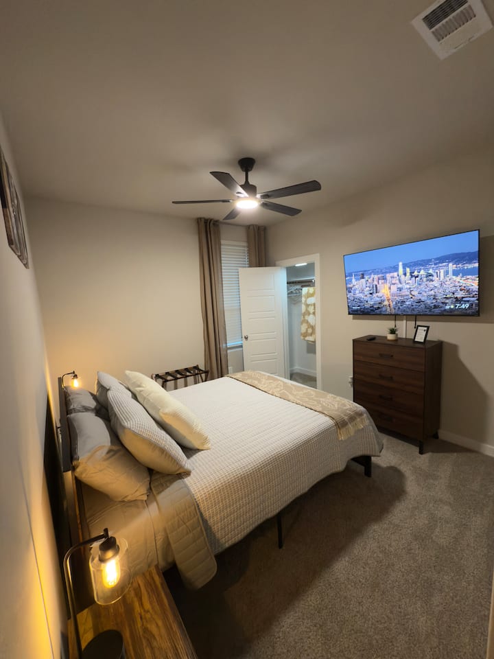 غرفة النوم 1