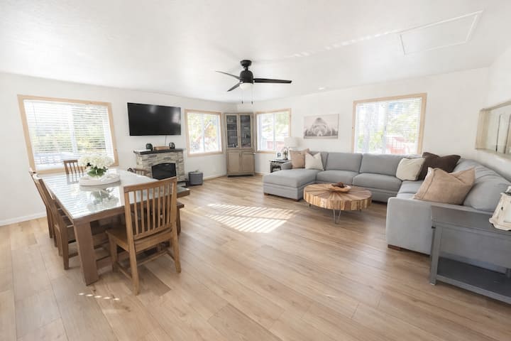 Frosty Pines Cabin-excellent Location/pets Welcome - Big Bear Lake, CA
