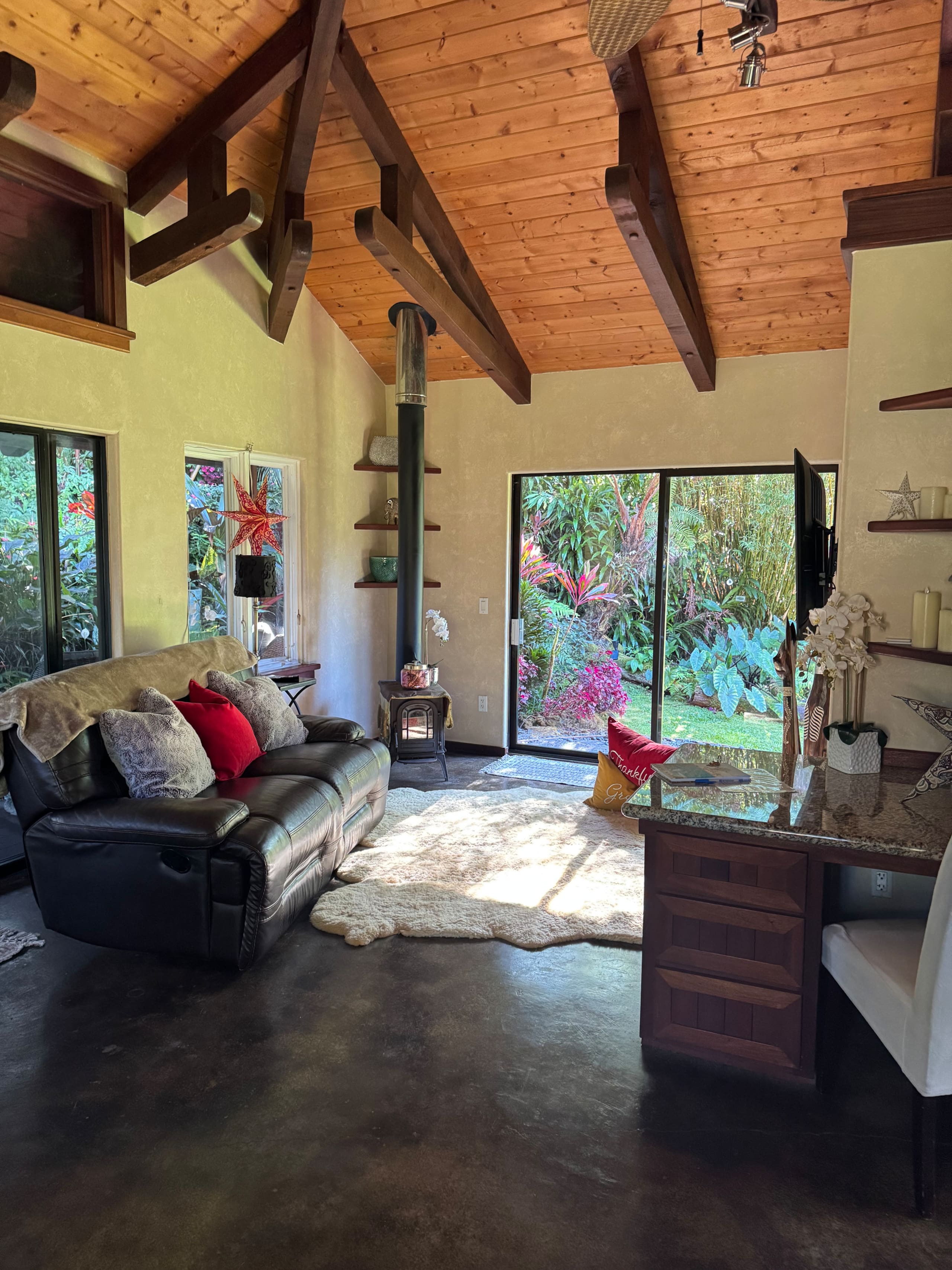 Romantic Private Forest Guest House TA065882726401 - Image 12