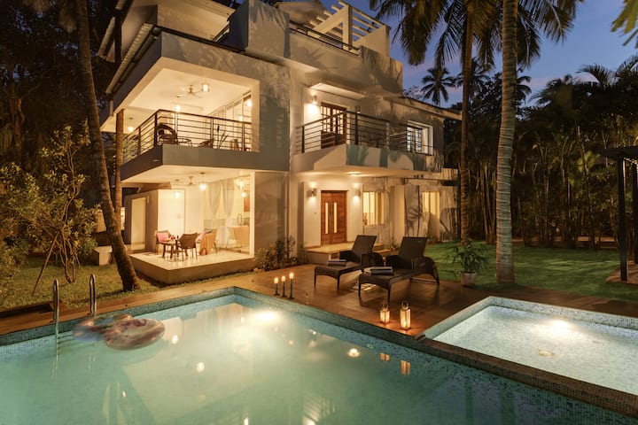 Ikigai Maya Villa With Infinity Pool & Field View! - Goa