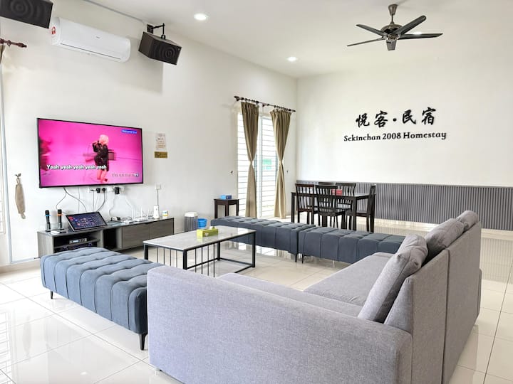 Sekinchan 2008 Homestay Karaoke/pool 20pax 三层简约风名宿 - Sekinchan