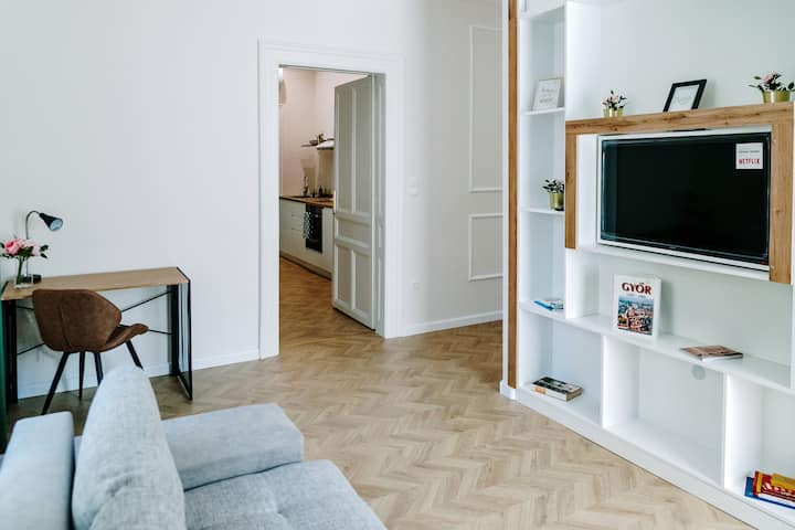 Smaragd Apartman - Győr