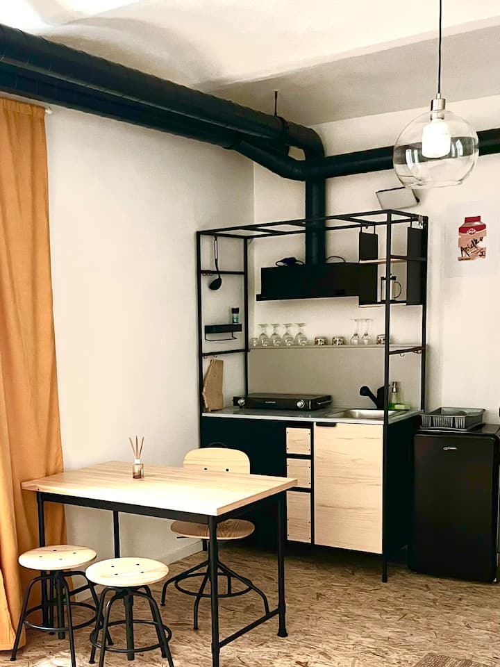 Bratislava Center Airbnb Late Checkout - Bratislava