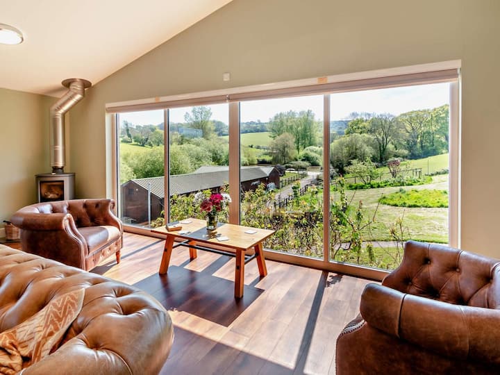5 Bed In Ventnor (Oc-94494) - Shanklin