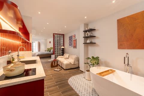 Bathtub - 45m2 - Juliet Bacolny - Van Kiep Street