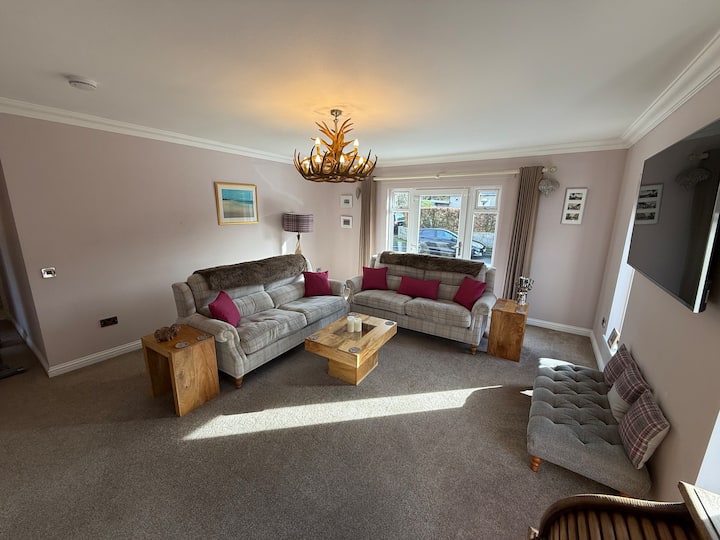 Kinross’s Best Kept Secret, Come, Relax And Enjoy - Kinross