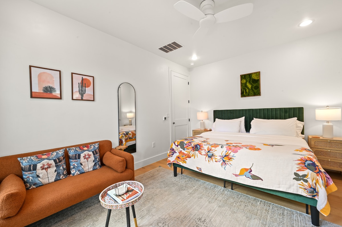 Luxury Guest Suite · Walk-in Shower · Cozy Patio
