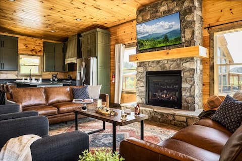 Moose Tracks cabin in Sevierville - Photo 2