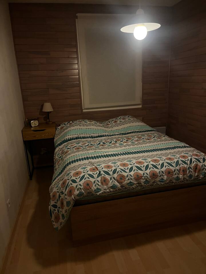 Chambre Meublée à 21 Km De La Suisse Au Calme. - Département Vaucluse