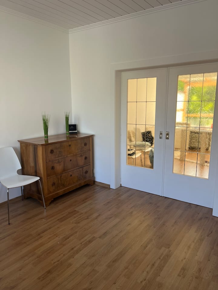 Appartement Mit Terrasse, Küche Und Wlan/smart-tv - Hamm