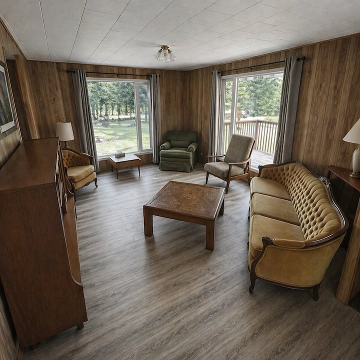 River Little Resort Deluxe Cottage - Gravenhurst