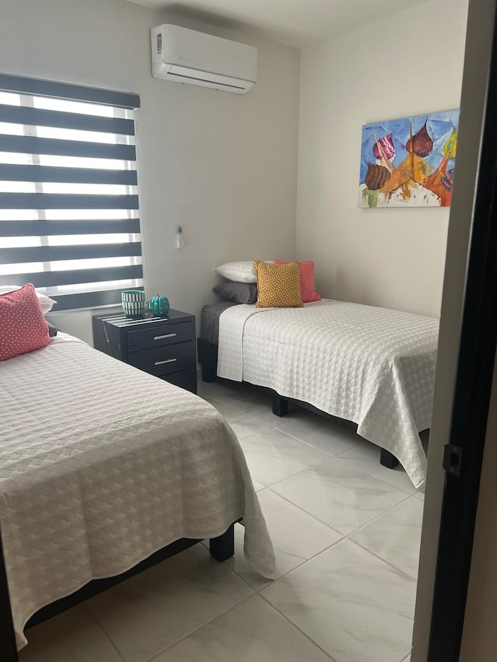 საძინებელი 1