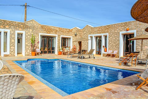 Villa Mama panoramic view