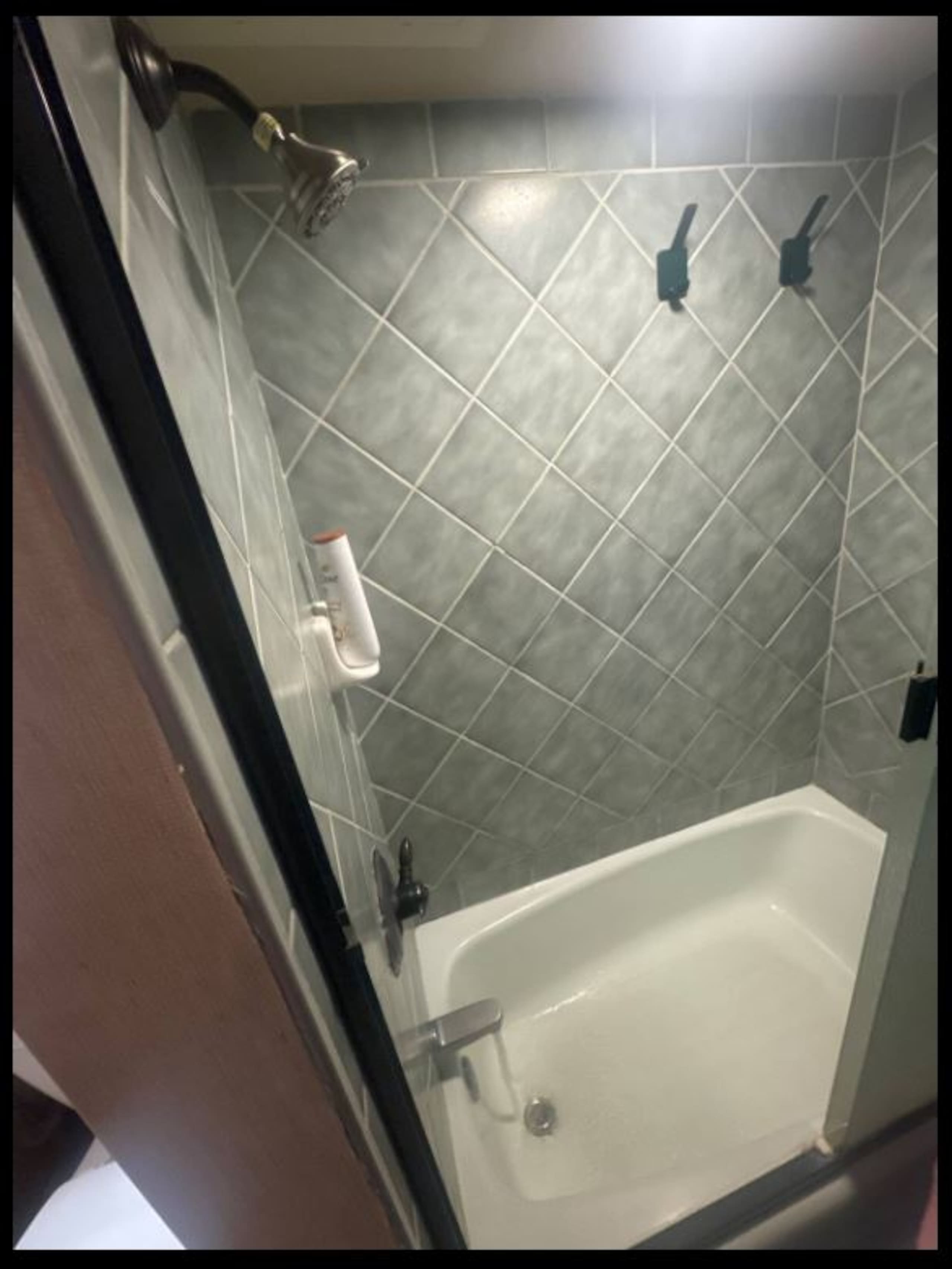 Hotel in Honolulu · ★4.6 · 2 bedrooms · 2 beds · 1 private bath - Image 7