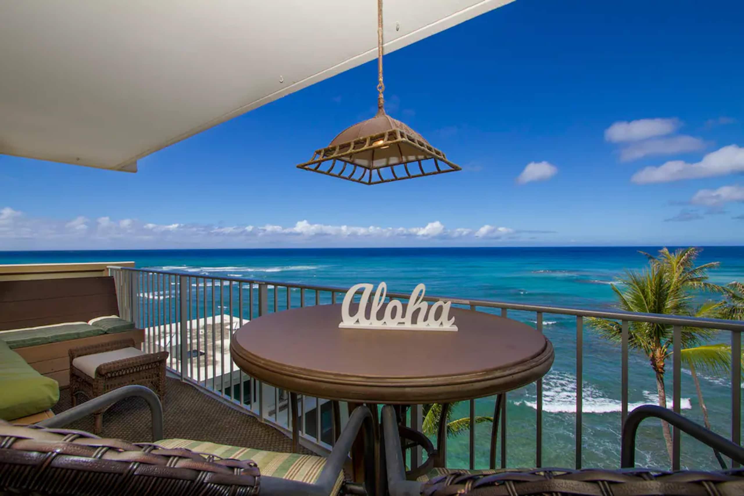 Hotel in Honolulu · ★4.6 · 2 bedrooms · 2 beds · 1 private bath - Image 8
