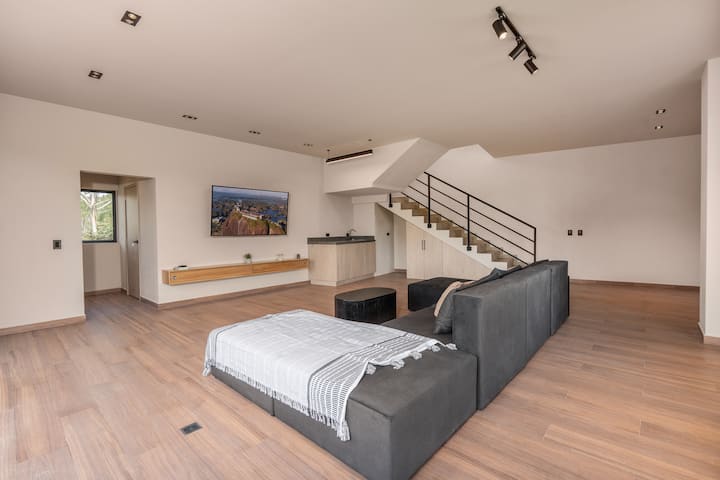 Luxury Lake Villa In Guatapé | Pool, Jacuzzi&views - Guatape