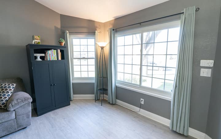 Cozy Full House With Beautifully Kept Backyard - Woodland, CA