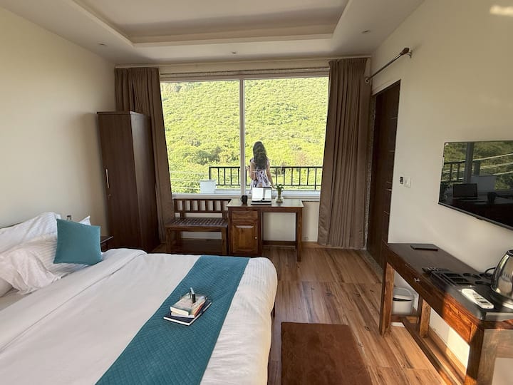 3br Abode With Plunge Pool And Monsoon Place View - Udaipur