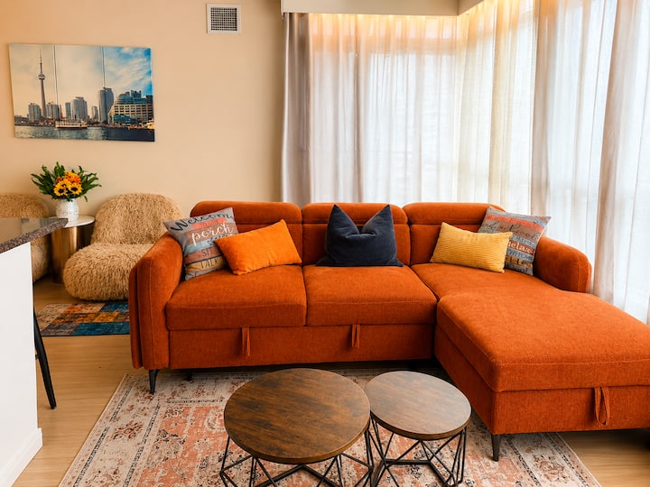 Urban 2br Retreat | Lake View + Parking + Wifi - Toronto