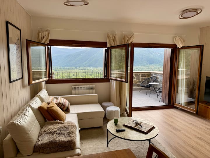 Vista Pirineos, Wifi Y Petfriendly - Broto