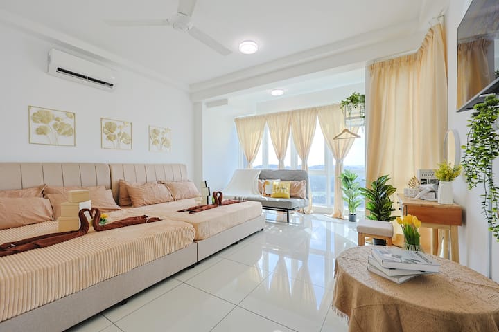 Spacious 4-bedroom Home At Vision Residence - Cyberjaya