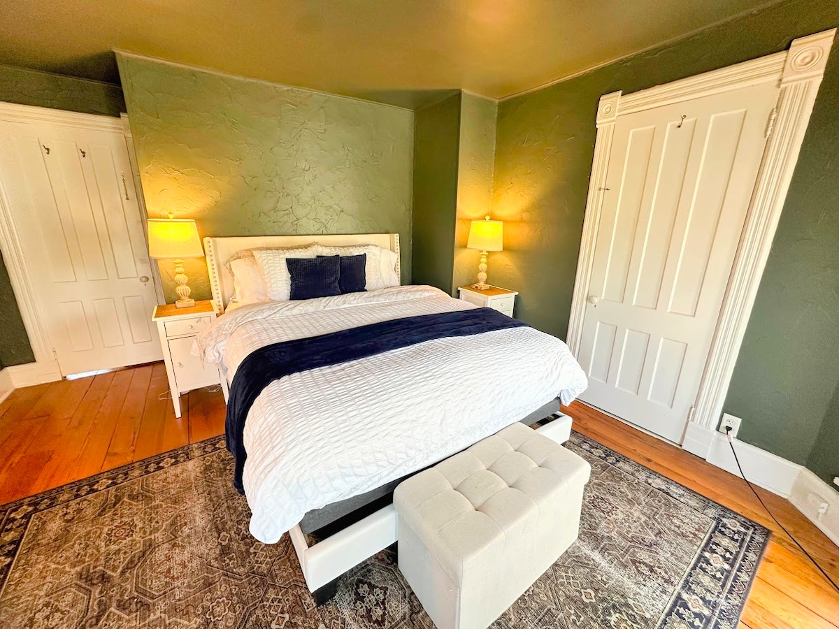 საძინებელი 1