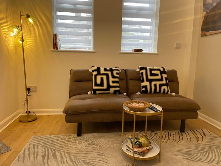 Cosy Modern Pet Friendly Garden 5 Min To Station - Bournemouth