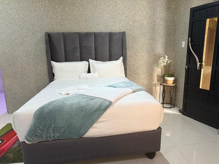 Спална соба 6