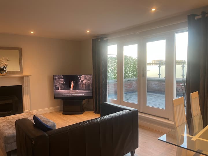 Dublin Suburb Apartment - Dunboyne