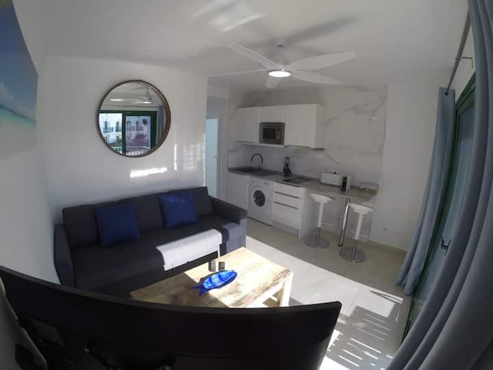 Cozy Apartment With Pool Views - Corralejo