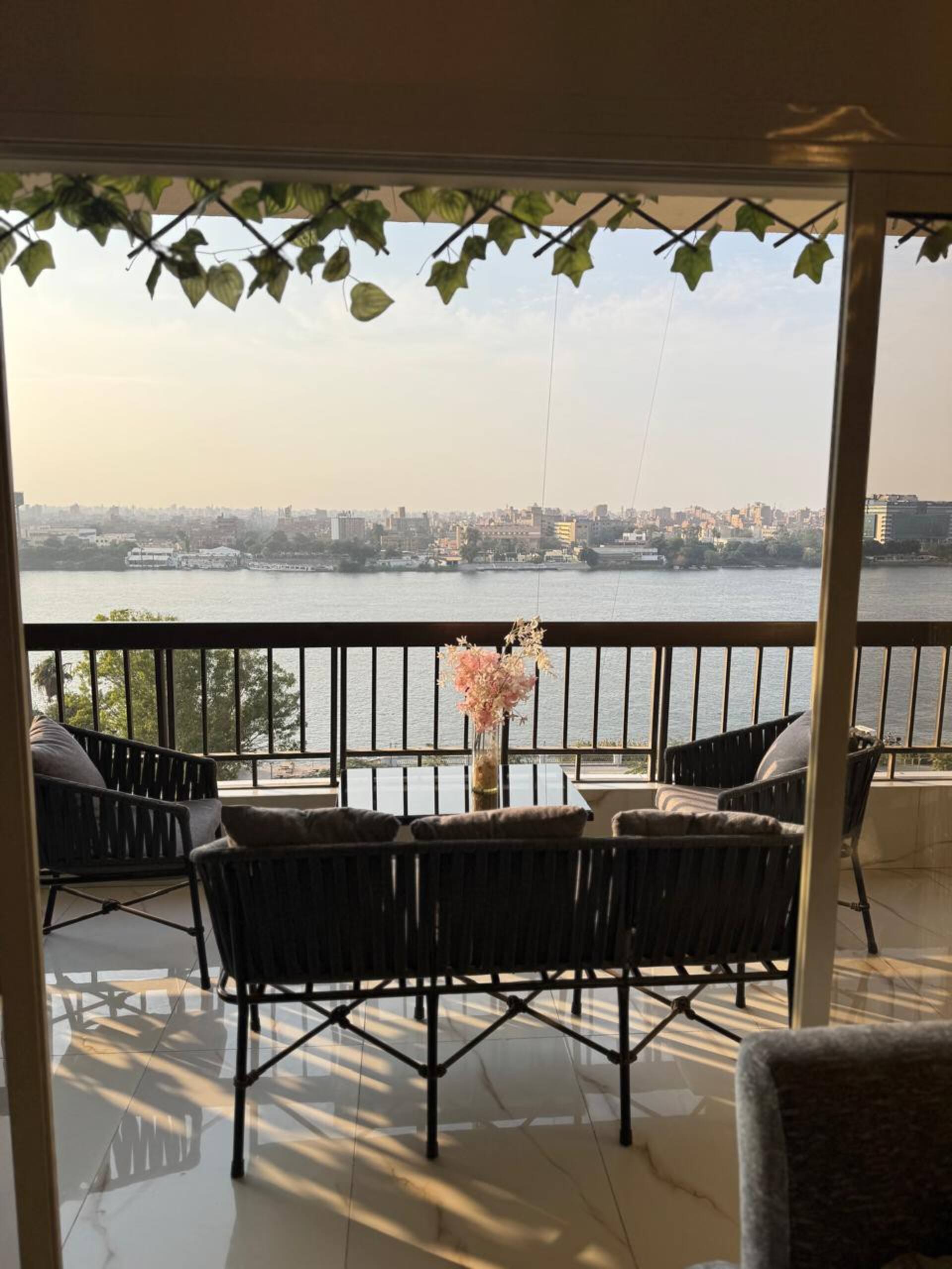 Apartment on the Nile