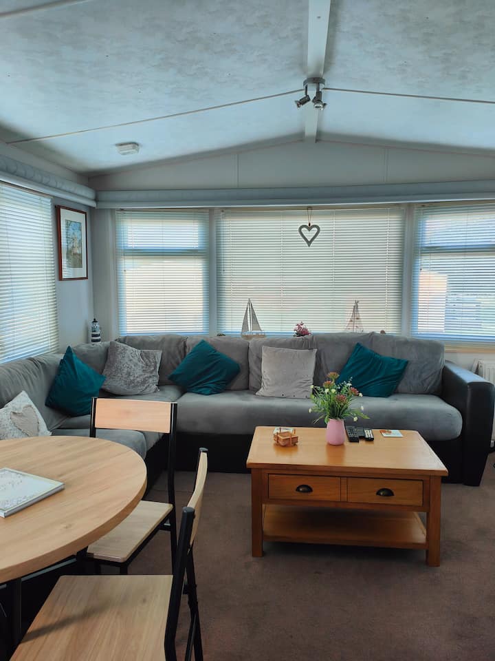 Wigbay Static Caravan
Sleeps 4
Pets Welcome - Stranraer