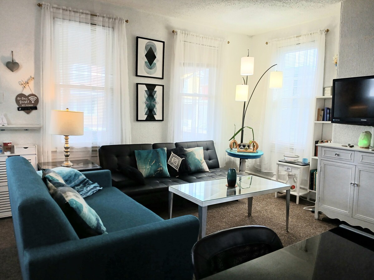 Cozy Spacious