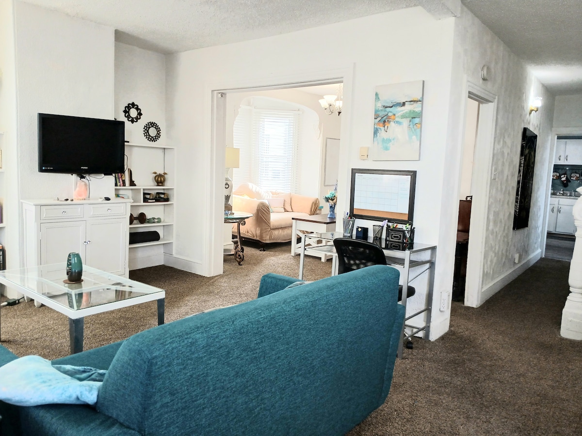 Cozy Spacious