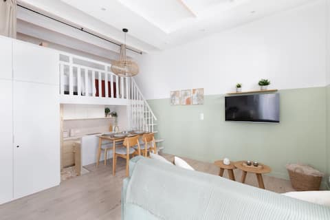 Top performing Airbnb: Cozy & elegant apartment at the gates of Paris in Asnières Sur Seine
