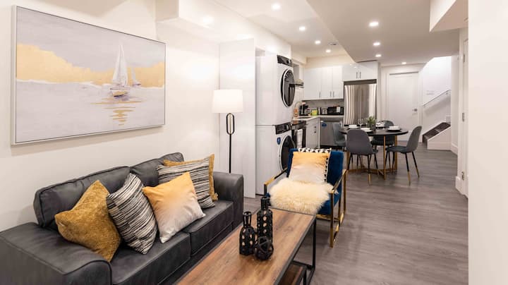 *Quiet & Spacious* Legal Basement Near Uofa/sleep4 - Edmonton