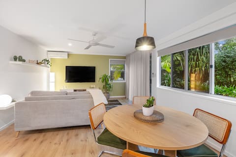 Charming 1-bedroom garden apartment
