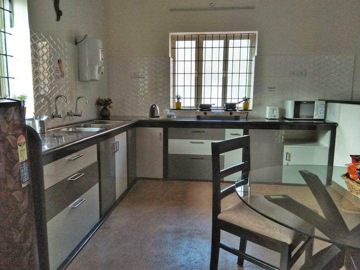 Casa De Ferias With Private Pool - Goa