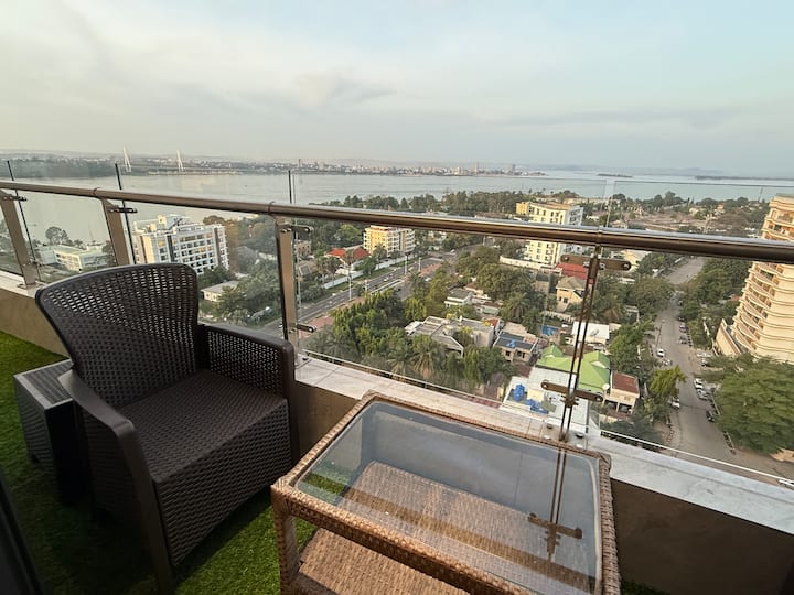 Gombe Rooftop Pool & Gym 2 Bed, 2 Bath Fokia - Brazzaville