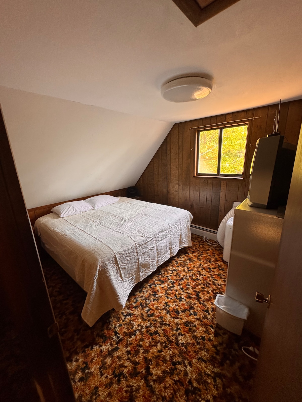 غرفة النوم 2