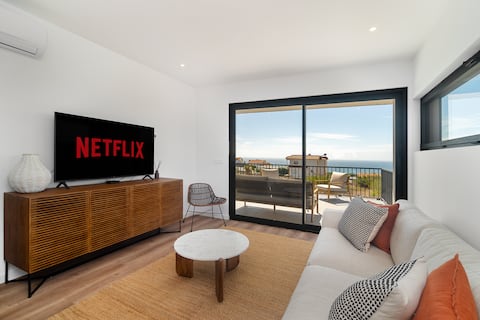 Surf & Relax: Coastal Apartment in Ericeira