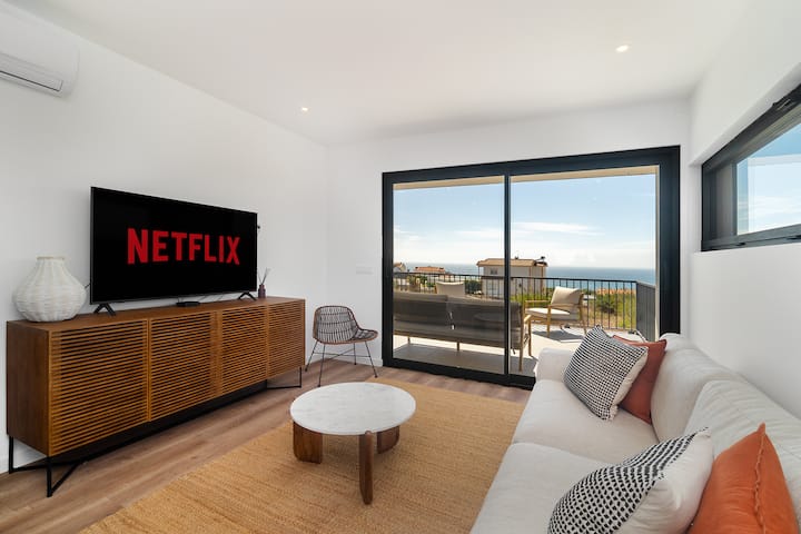 Surf & Relax: Coastal Apartment In Ericeira - Mafra