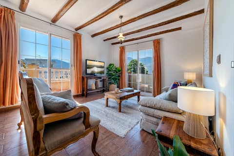 Top performing Airbnb: Casa Entre Montanas: 3 bedrooms, stunning views in Órgiva